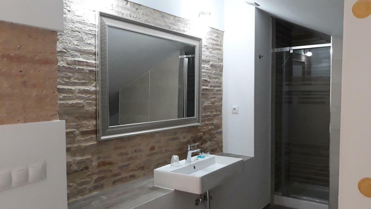 Puerta Alameda Suites Ronda Exterior photo